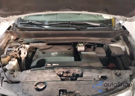 2013 Nissan Pathfinder Platinum from USA, damaged, VIN 5N1AR2MM1DC635120